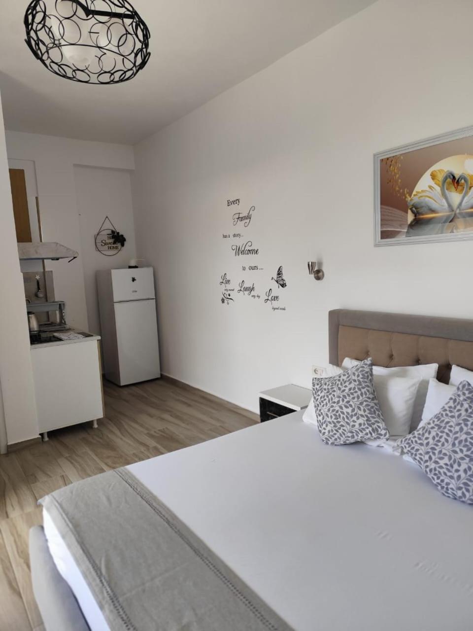 M&J Home Ksamil Exterior foto